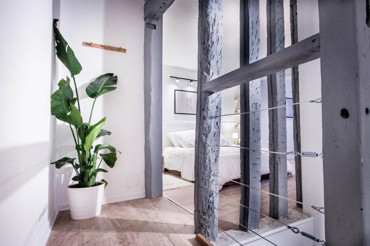 Maya Appartements & Suites Cosne-Cours-Sur-Loire Екстер'єр фото